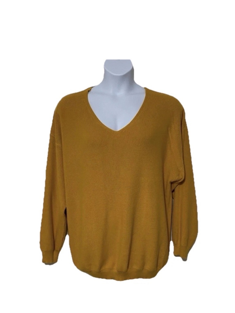 Womens Sweater NWT
